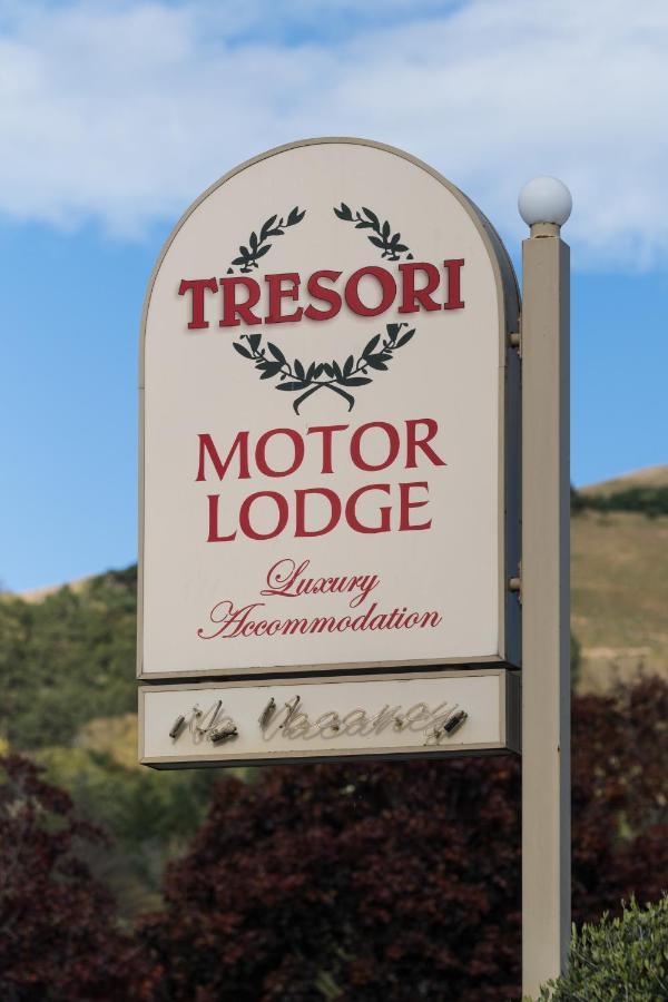 Tresori Motor Lodge Akaroa Kültér fotó