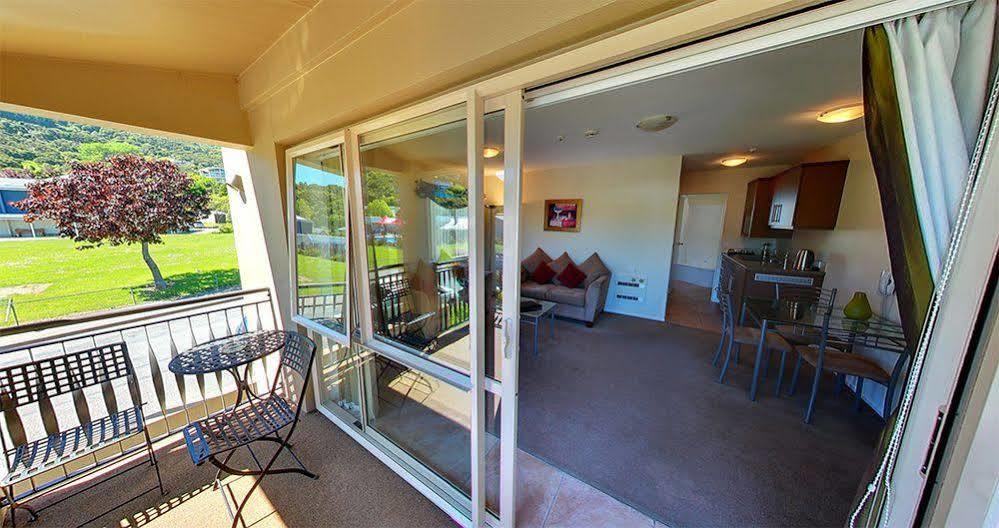 Tresori Motor Lodge Akaroa Kültér fotó